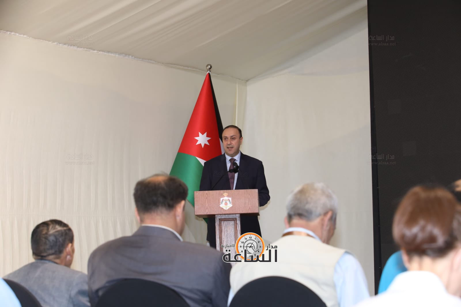 Madar Al-Saa Images 0.6151815771030793