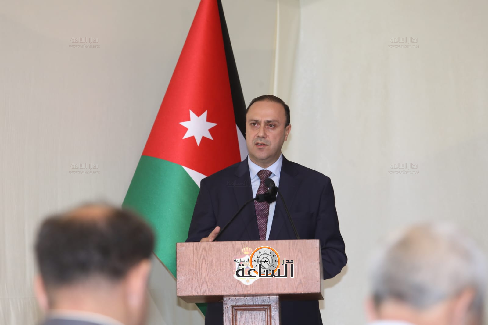 Madar Al-Saa Images 0.9983838152296138