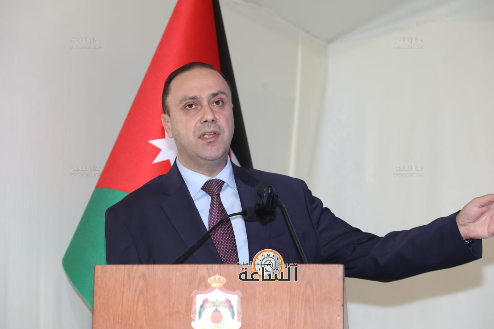 Madar Al-Saa Images 0.1091291401904273