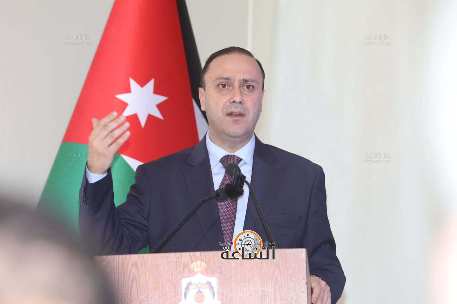 Madar Al-Saa Images 0.13090767798030334