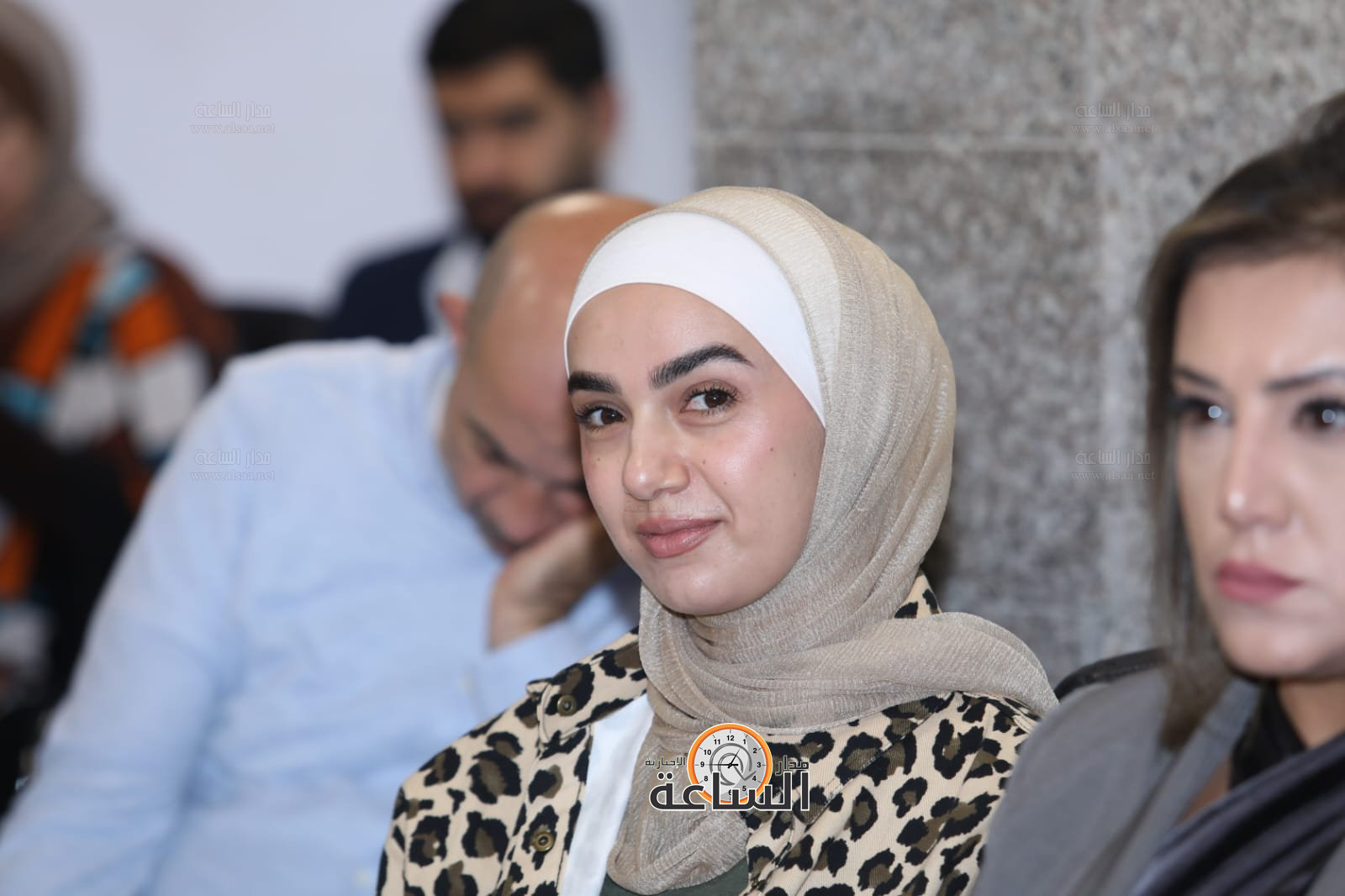 Madar Al-Saa Images 0.30373075577251596