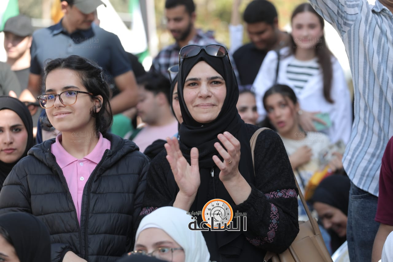 Madar Al-Saa Images 0.8558863608392302