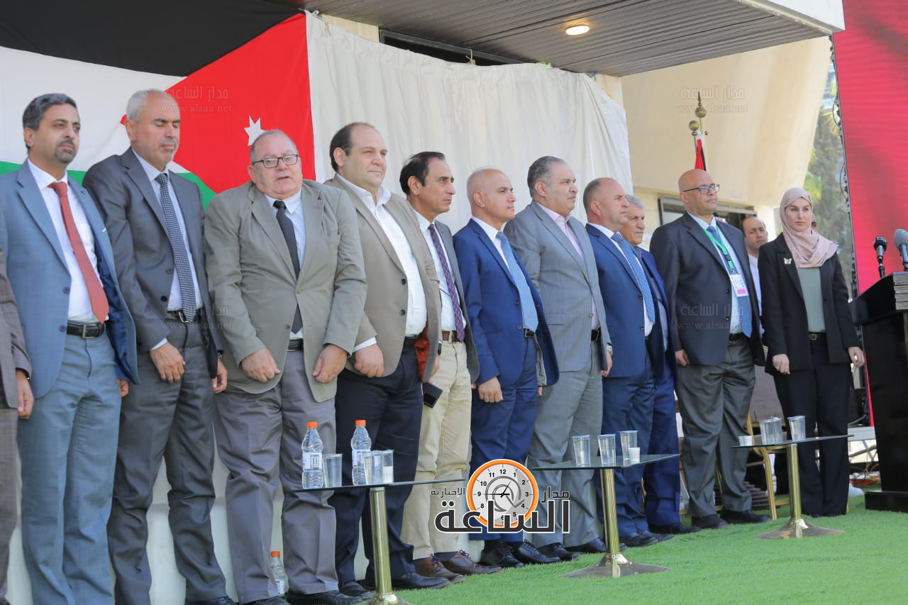 Madar Al-Saa Images 0.874907365644767