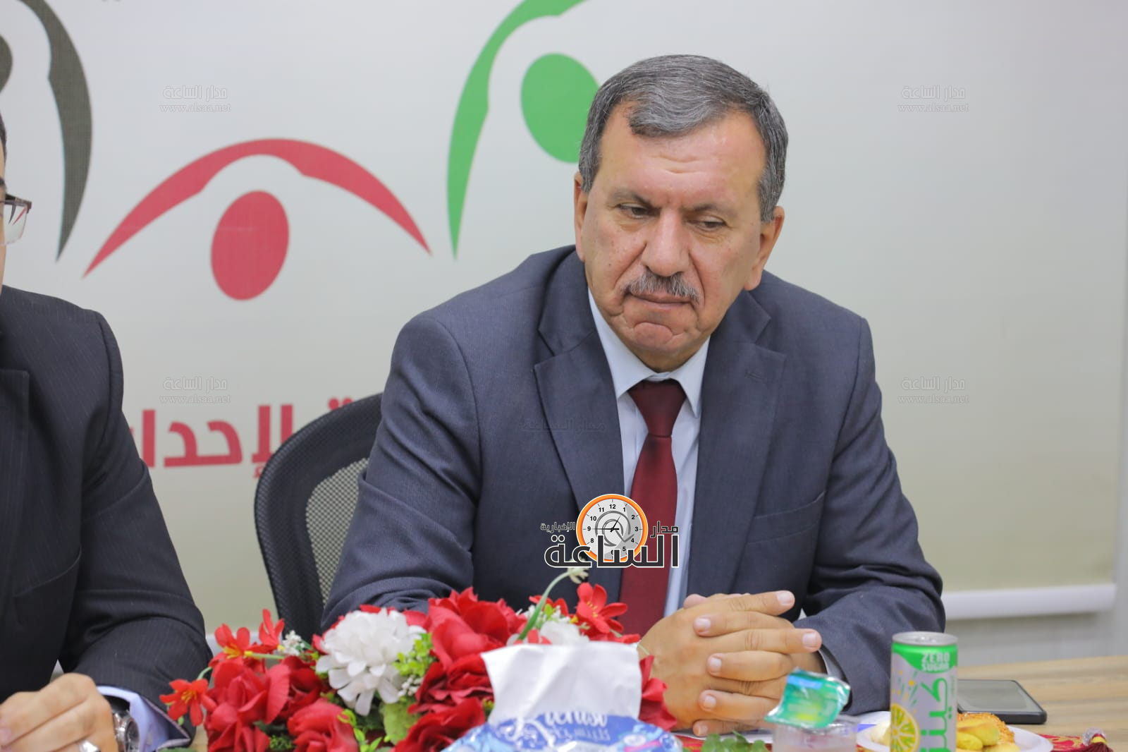 Madar Al-Saa Images 0.00018781629237918374