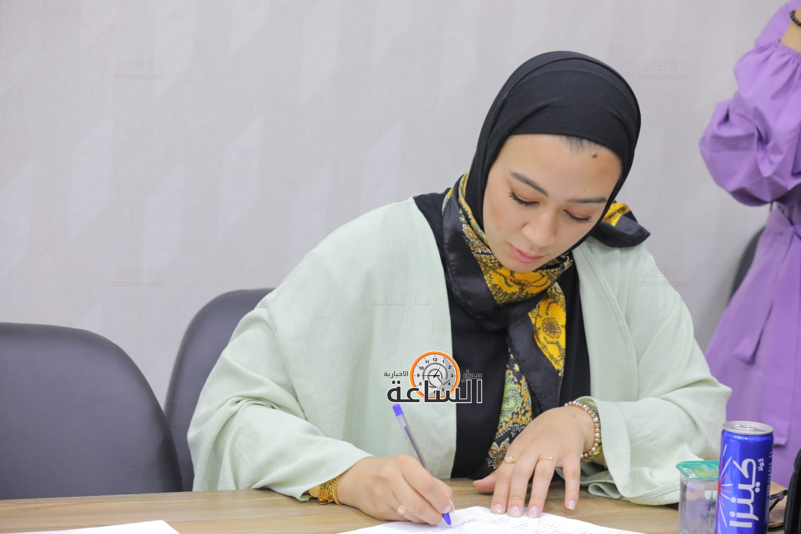 Madar Al-Saa Images 0.6934093938615631