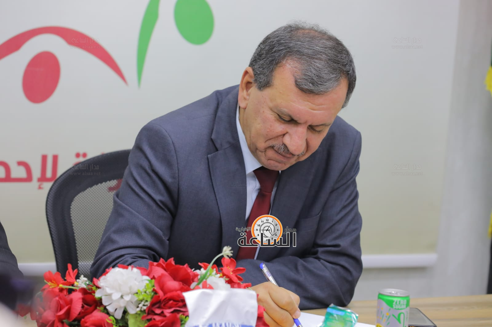 Madar Al-Saa Images 0.19482726617469415