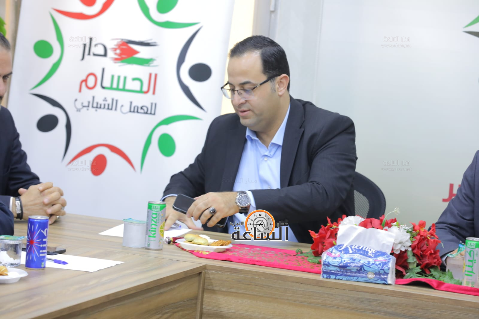 Madar Al-Saa Images 0.9241781175603054