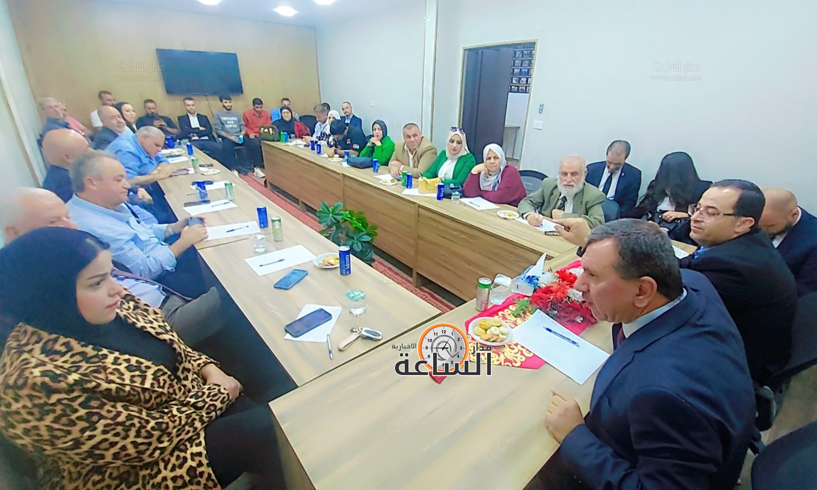 Madar Al-Saa Images 0.6431755341034948