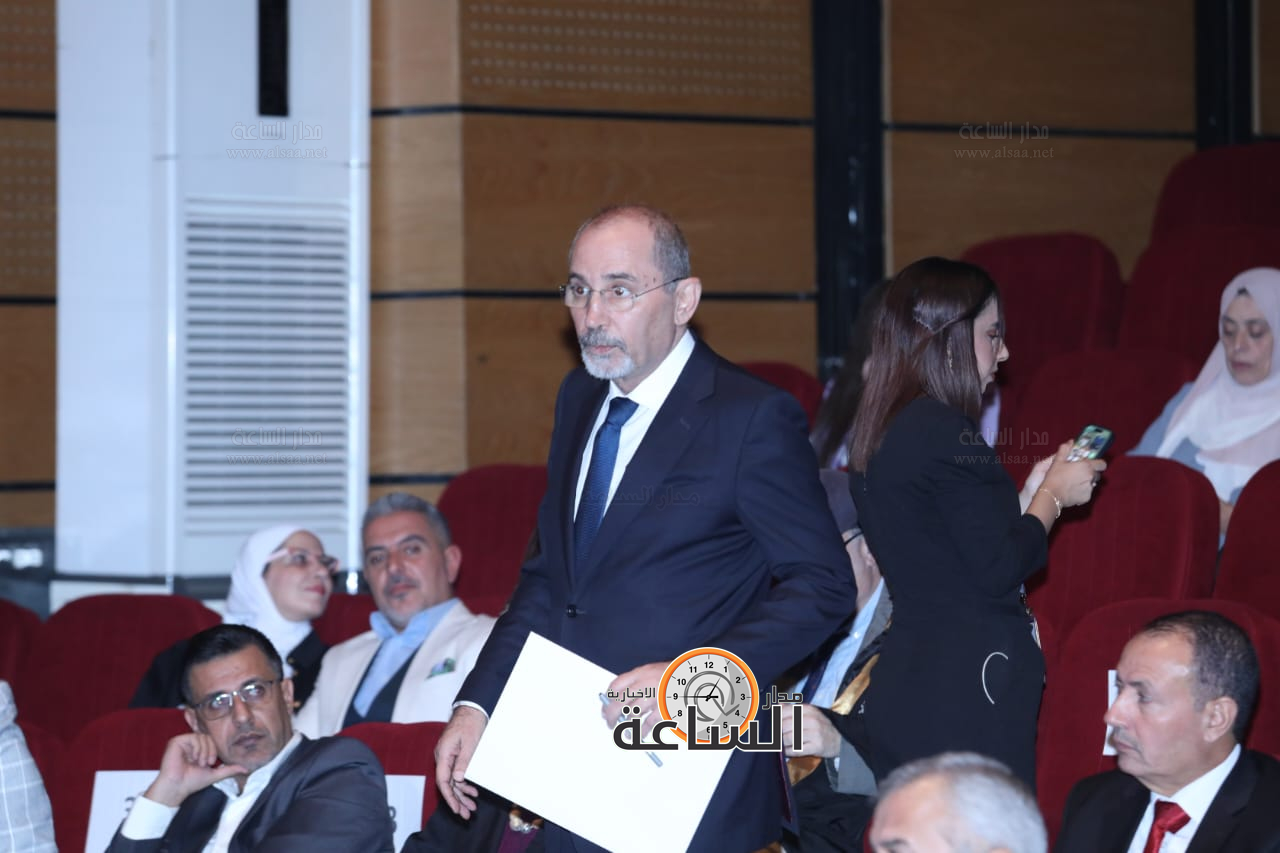 Madar Al-Saa Images 0.07693183296339479