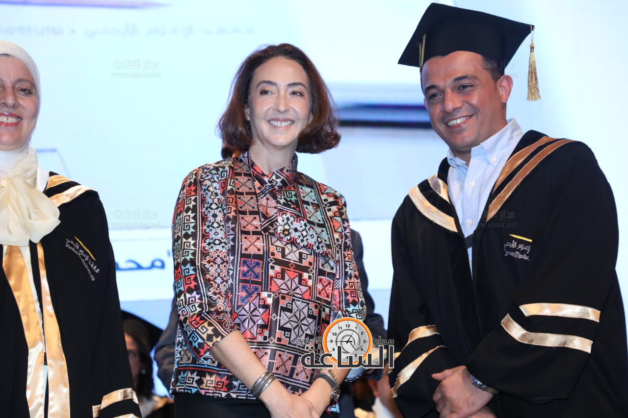 Madar Al-Saa Images 0.9000381028412936