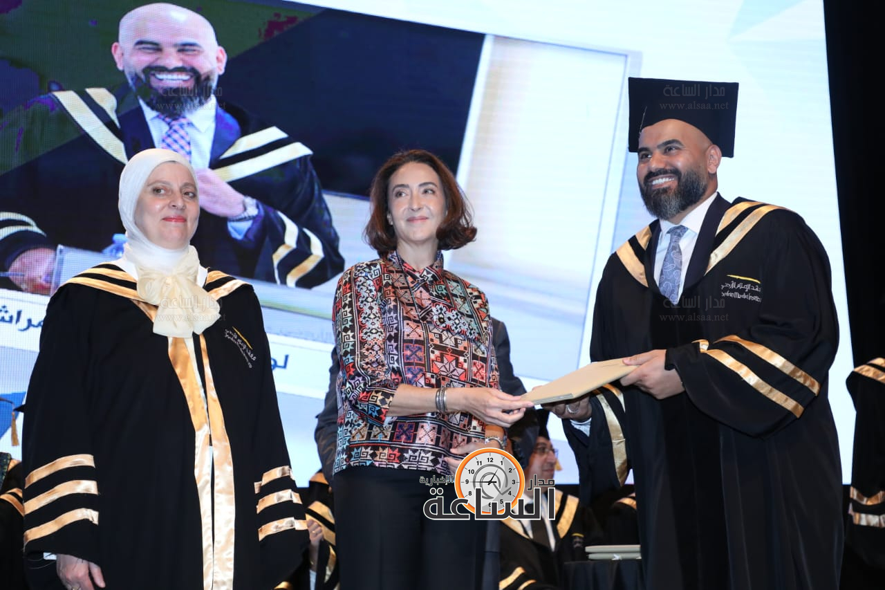 Madar Al-Saa Images 0.8935878500388594