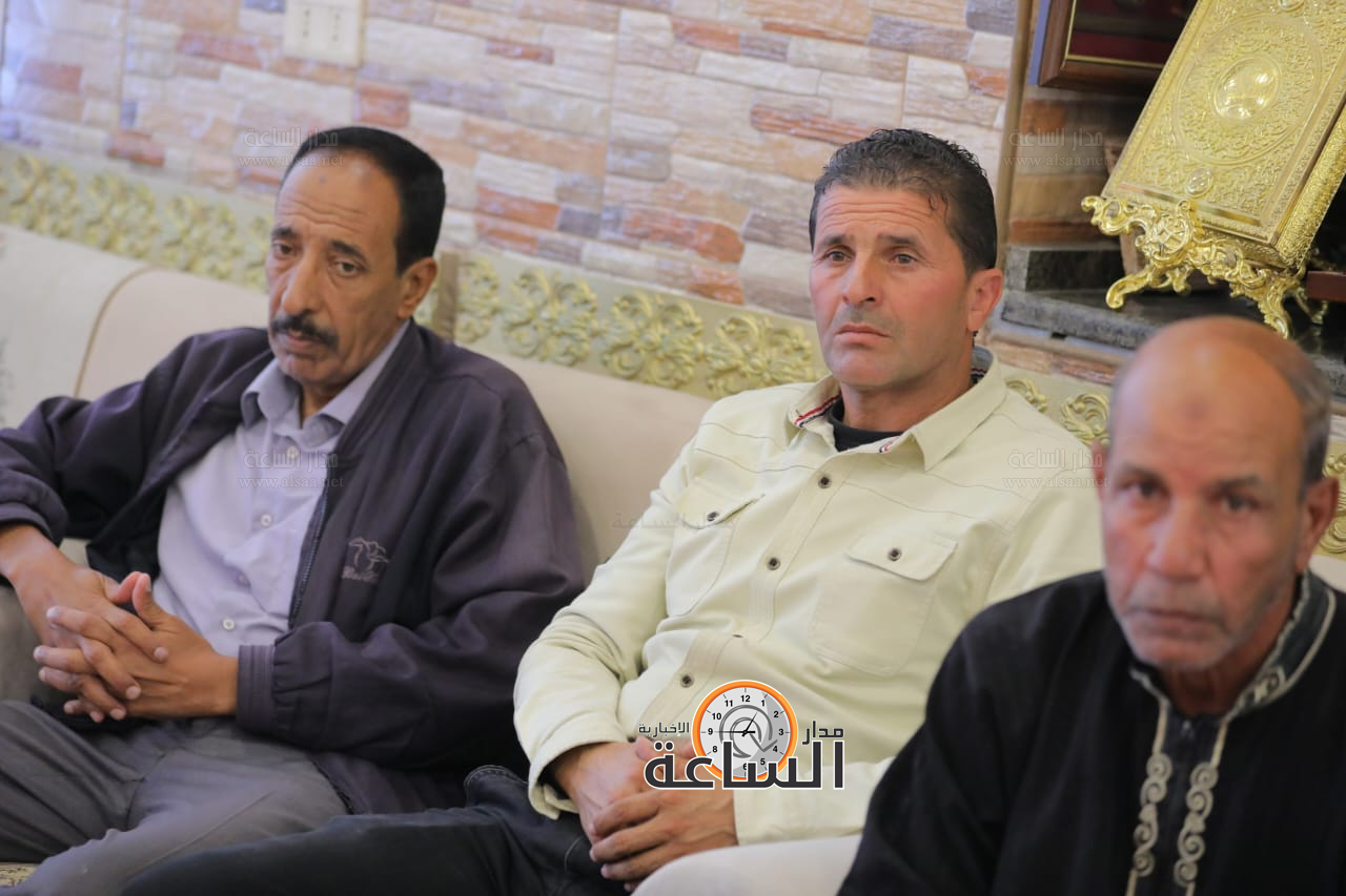 Madar Al-Saa Images 0.25160274126804905