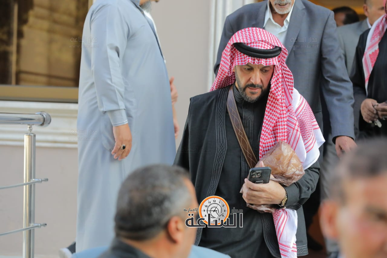 Madar Al-Saa Images 0.9992614190463442