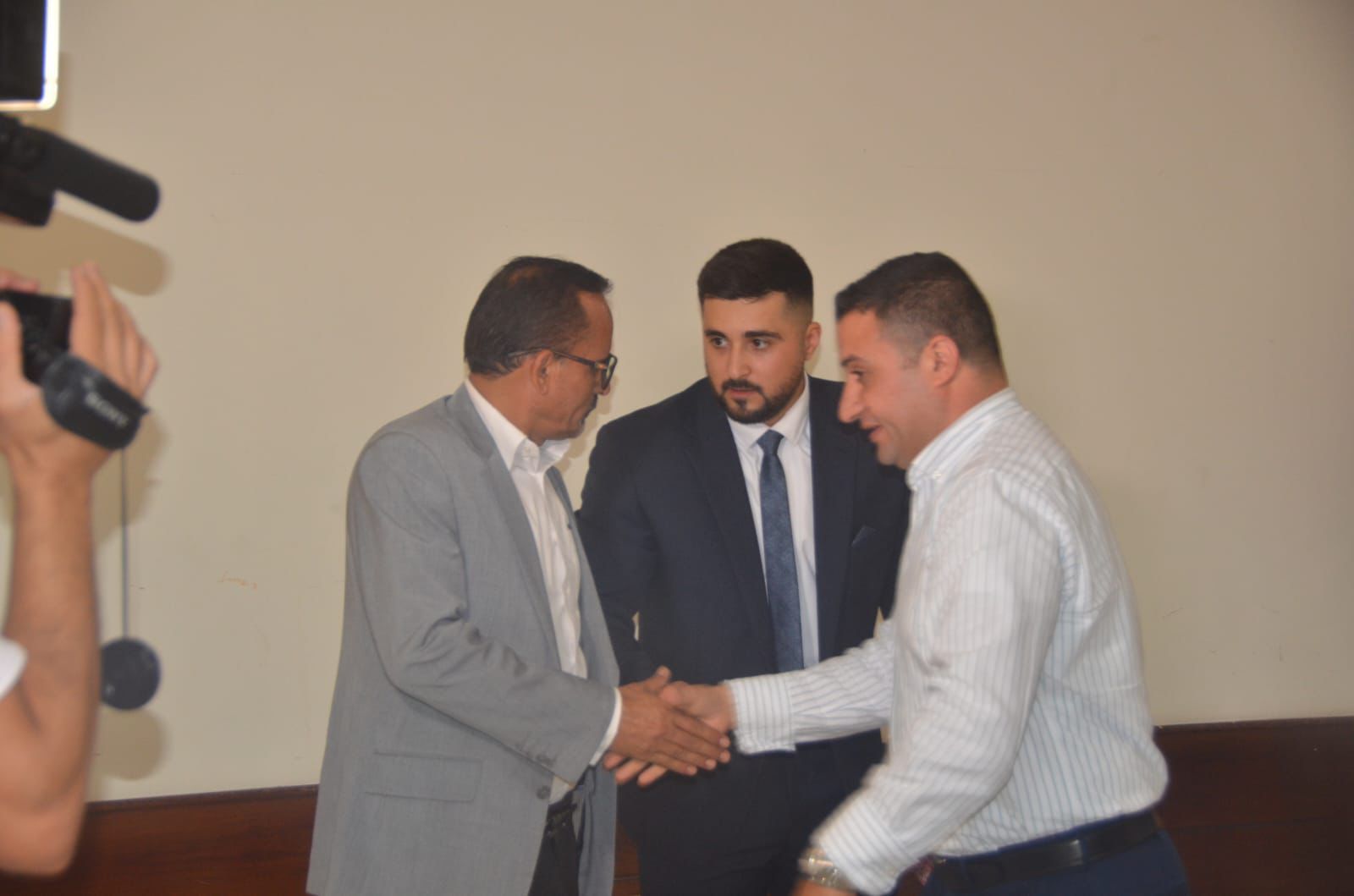 Madar Al-Saa Images 0.6281266724298178