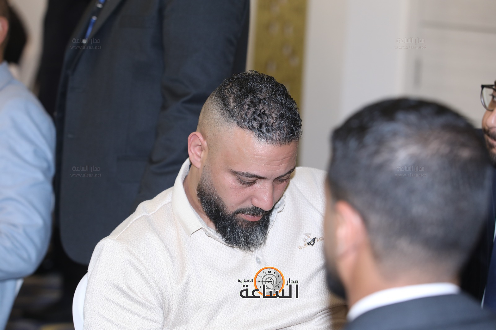 Madar Al-Saa Images 0.20062733708052471