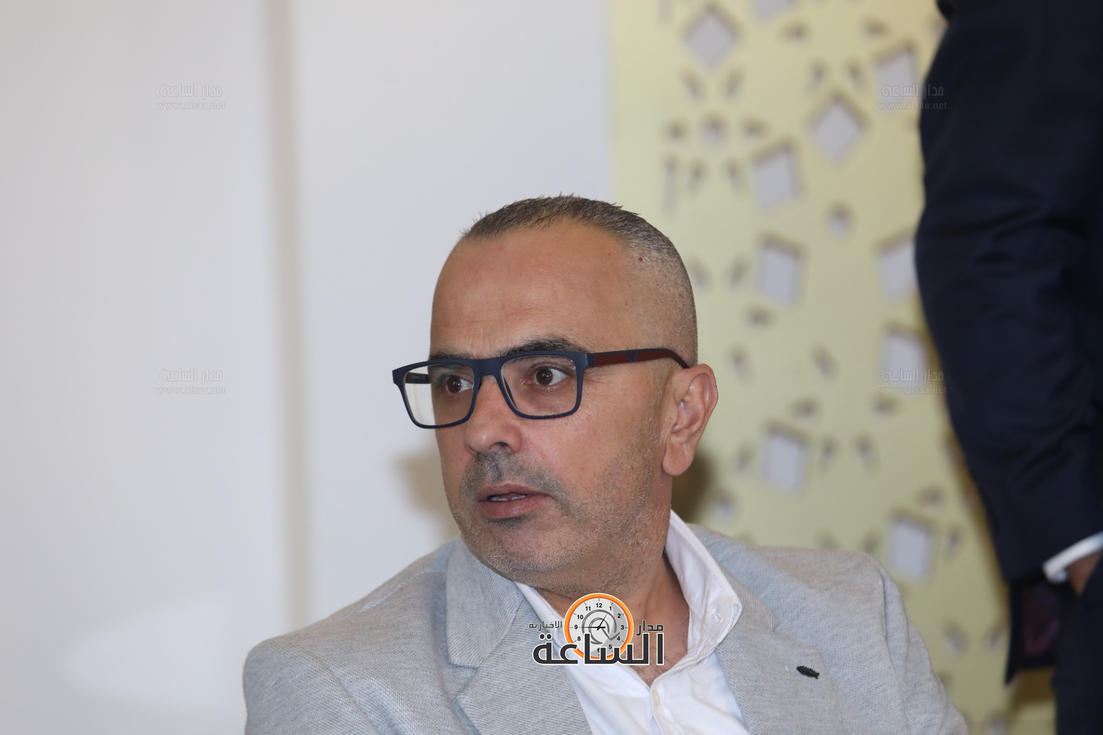 Madar Al-Saa Images 0.2503833264609372