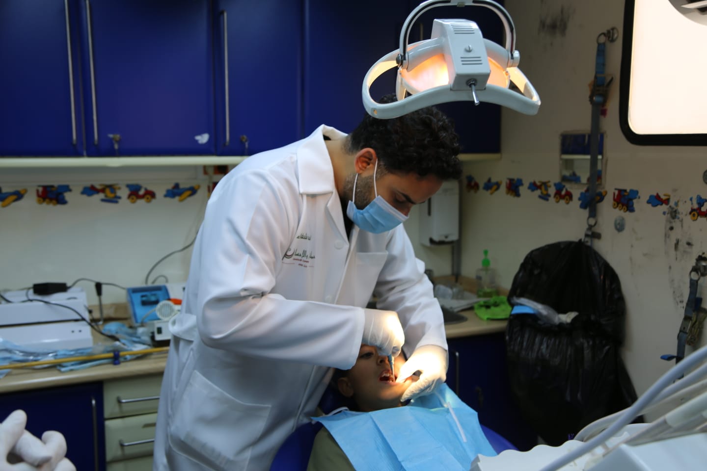 750 مستفيدا من اليوم الطبي المجاني للبر والاحسان في لواء بصيرا (صور)