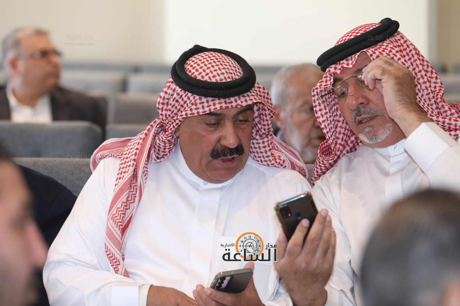 Madar Al-Saa Images 0.2351966363093656