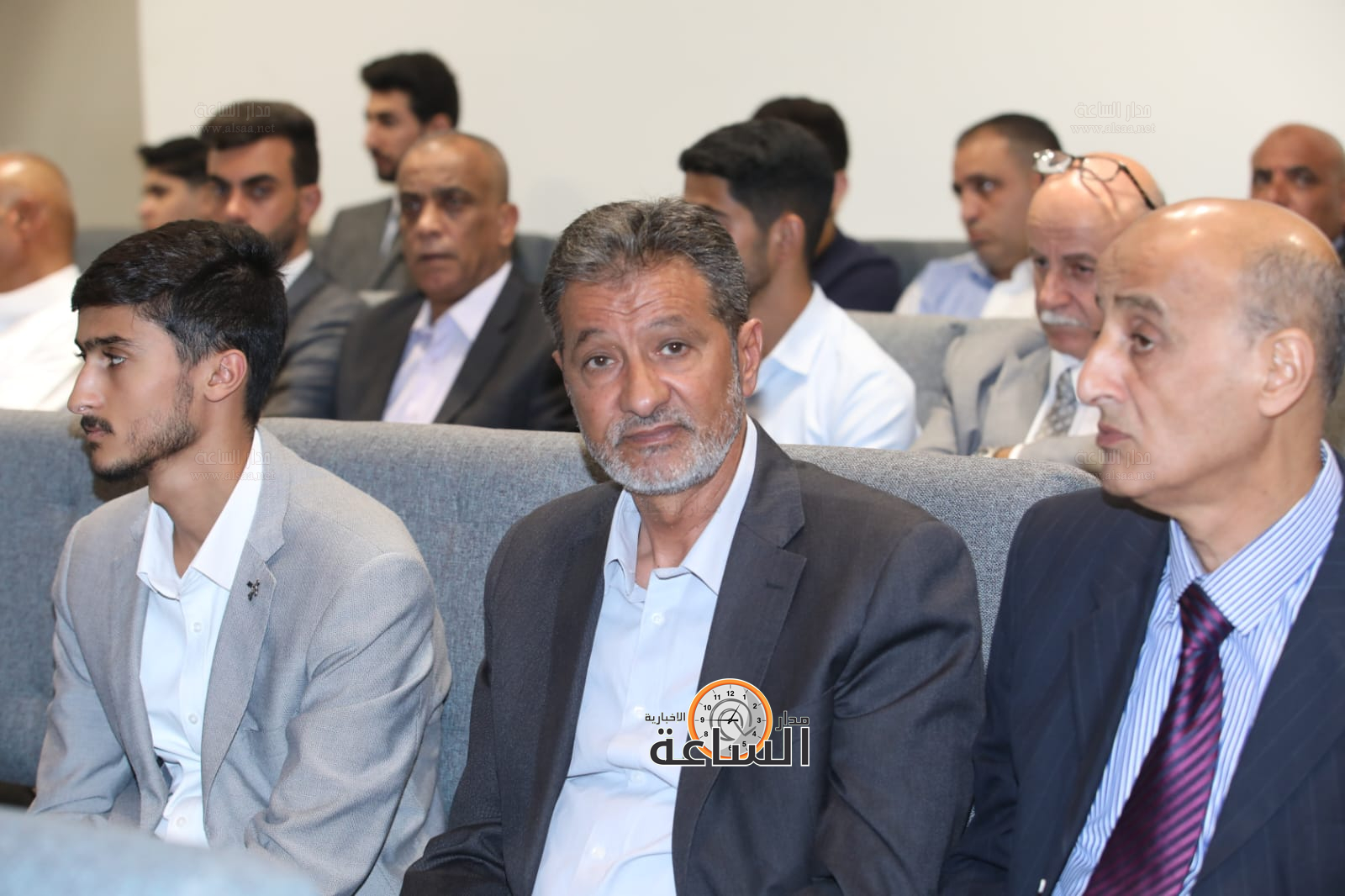 Madar Al-Saa Images 0.9576798772425825