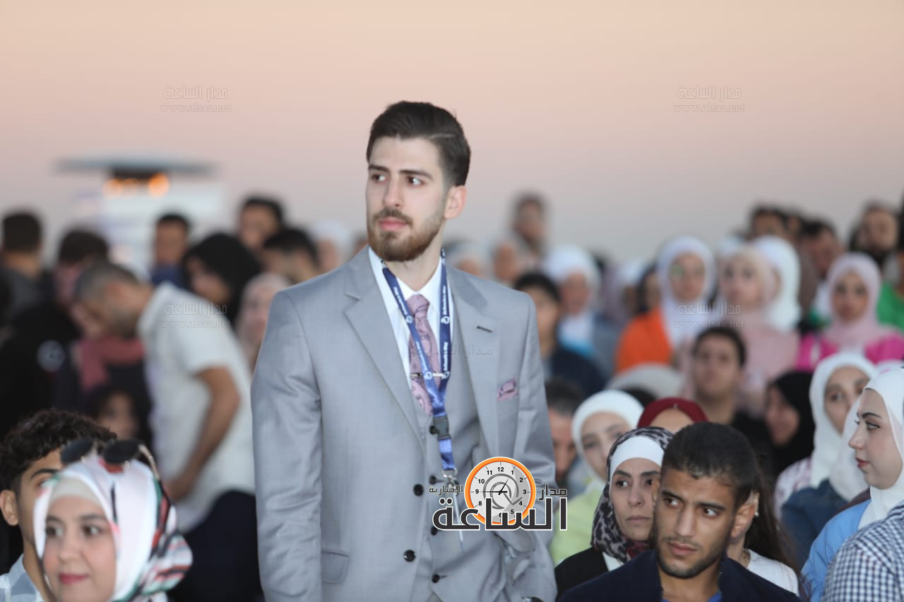 Madar Al-Saa Images 0.9631410334350838