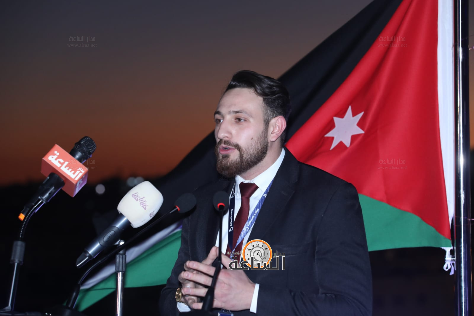 Madar Al-Saa Images 0.9341633915508334