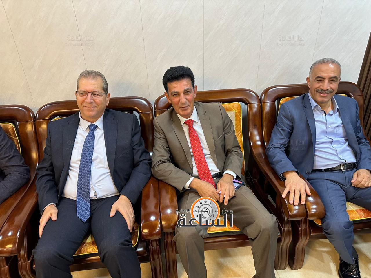 Madar Al-Saa Images 0.7724439235774778