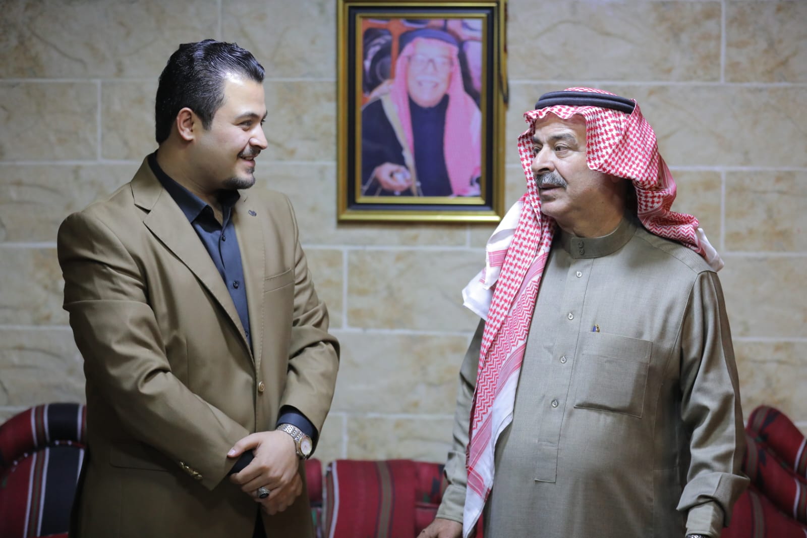 Madar Al-Saa Images 0.21733382707057491