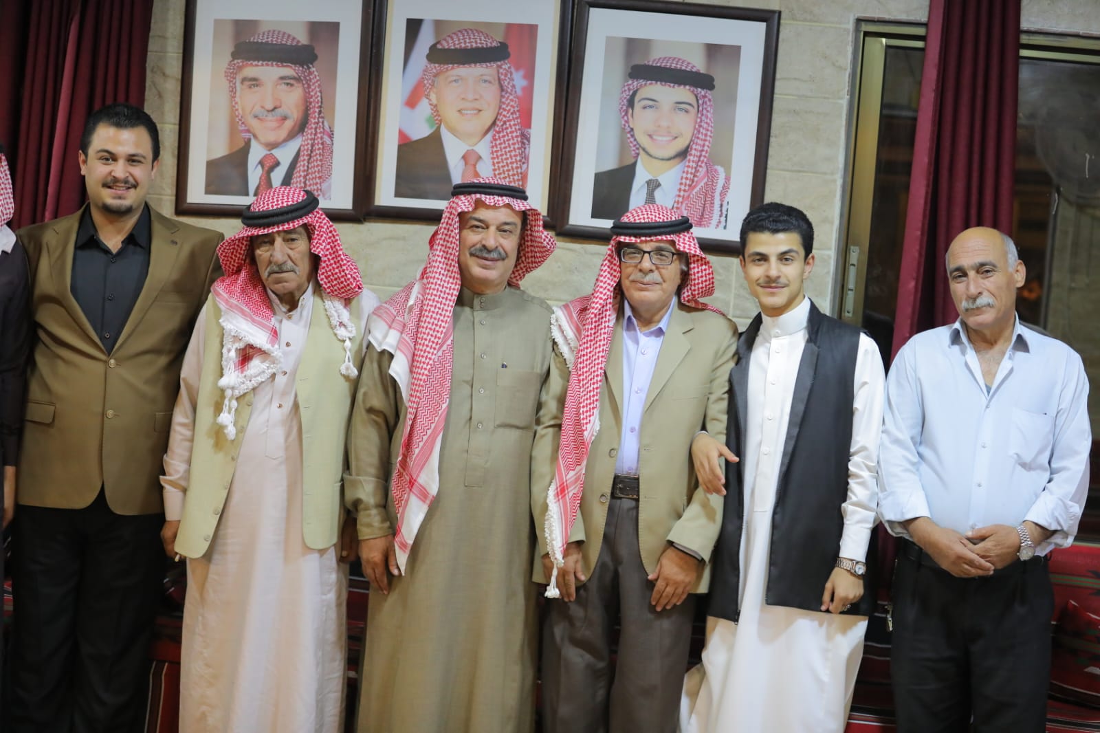 Madar Al-Saa Images 0.8152375895274231