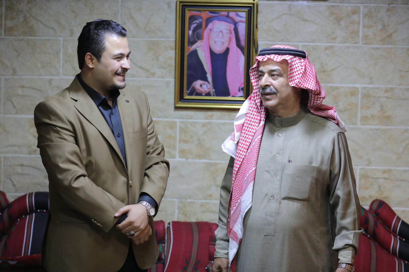 Madar Al-Saa Images 0.5830279636407847