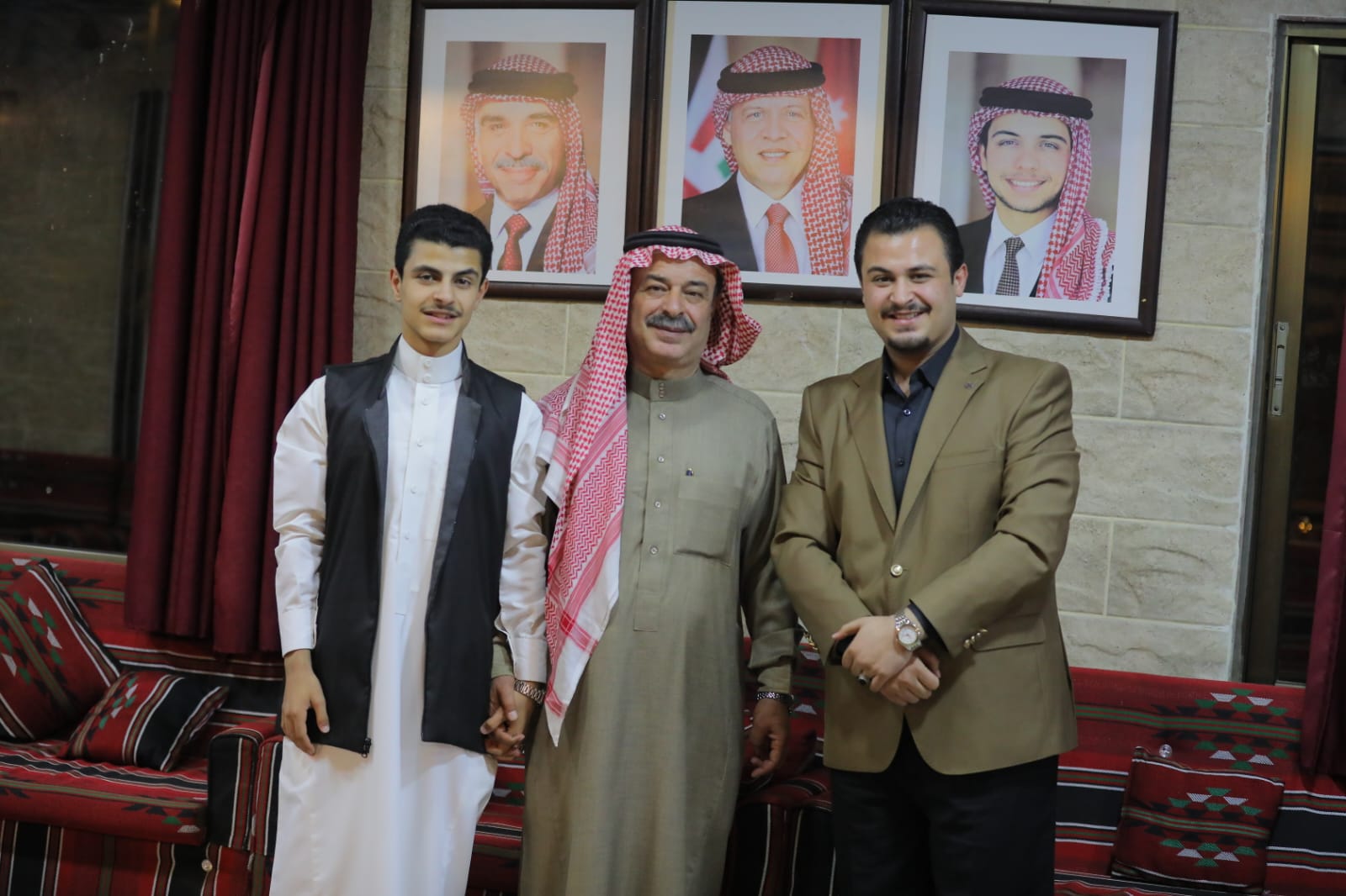 Madar Al-Saa Images 0.16390046745328557