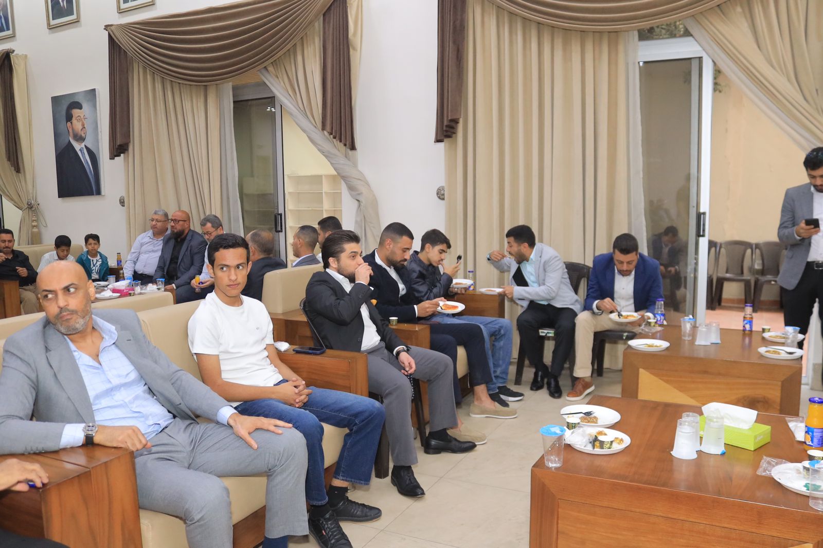 Madar Al-Saa Images 0.5521063059831508