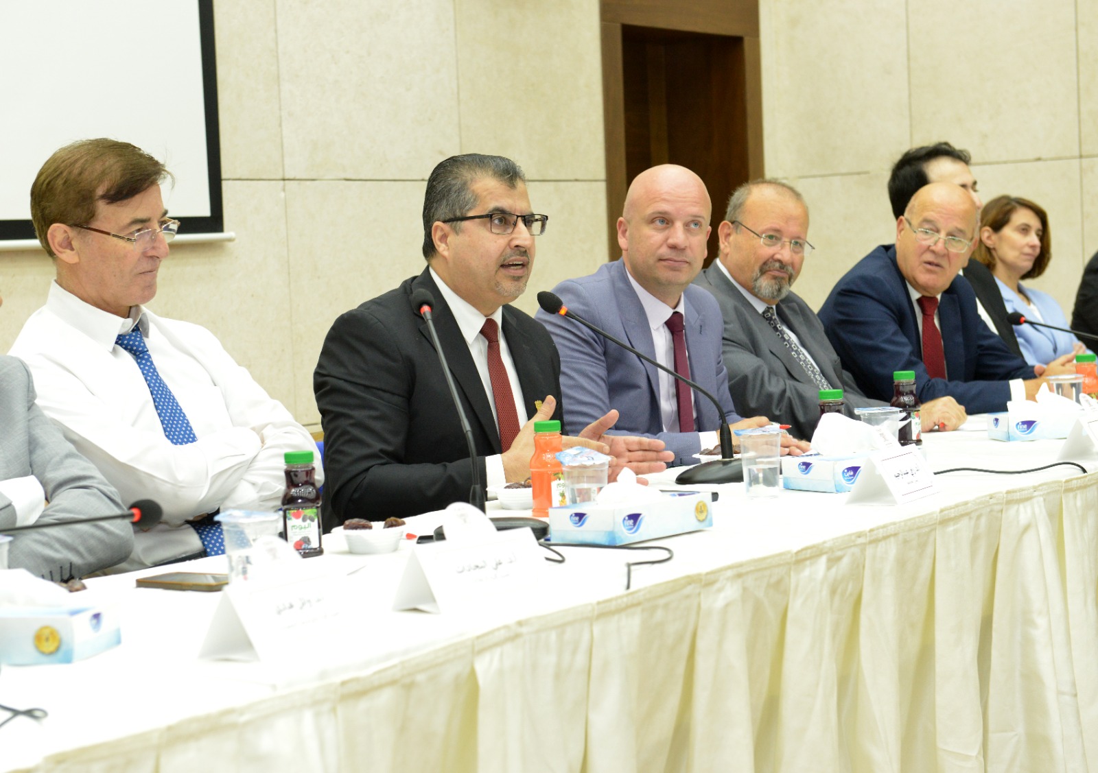 Madar Al-Saa Images 0.900954155720548