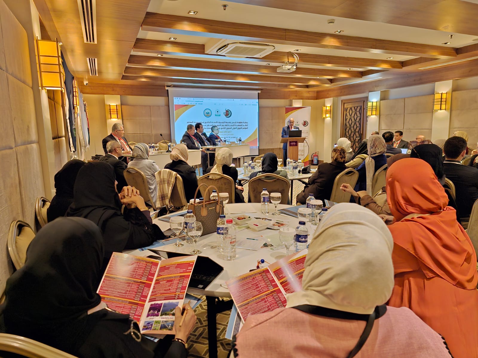 Madar Al-Saa Images 0.2510989062071065