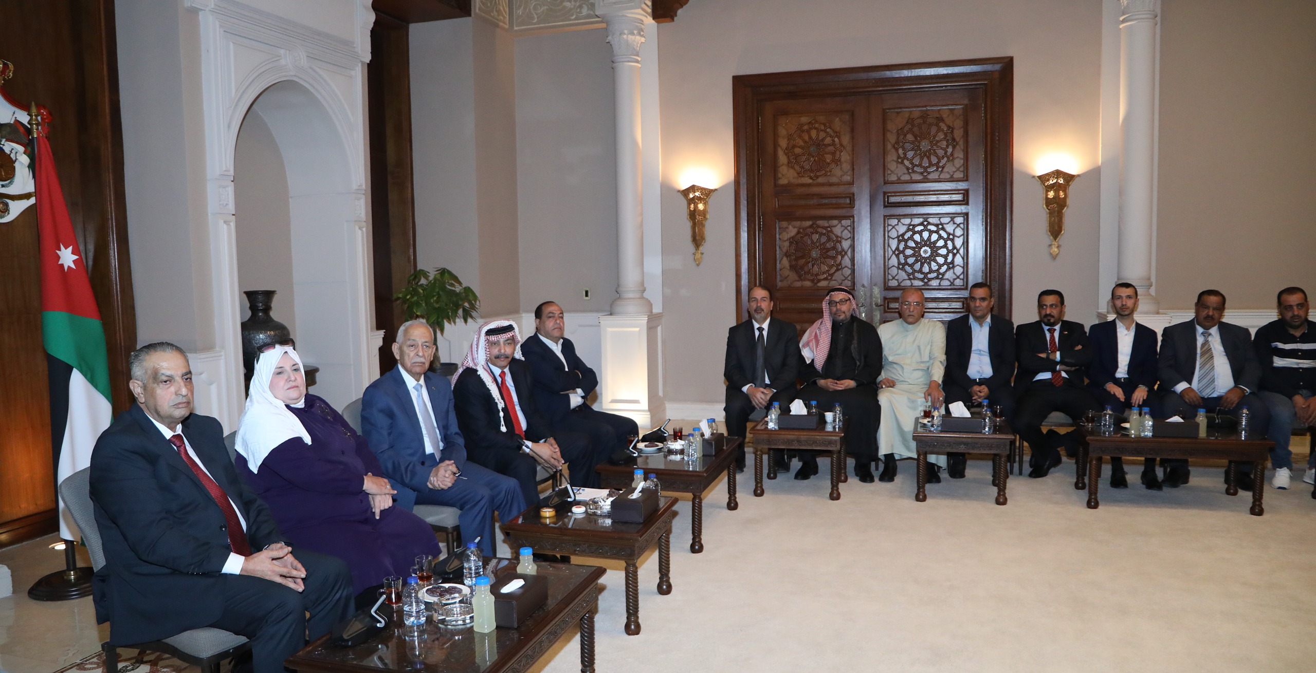 Madar Al-Saa Images 0.6149117926906698