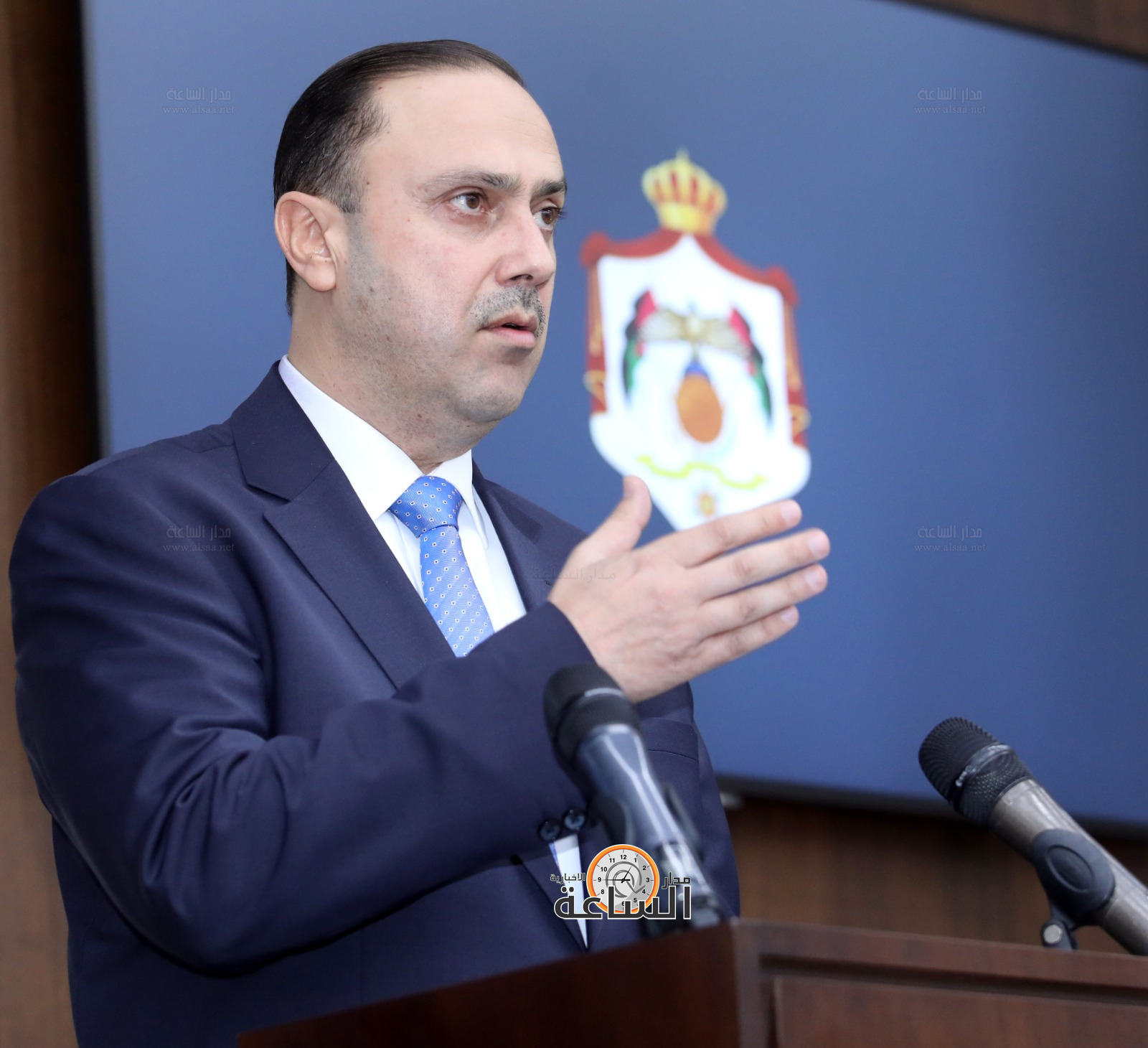 Madar Al-Saa Images 0.2156120314175496