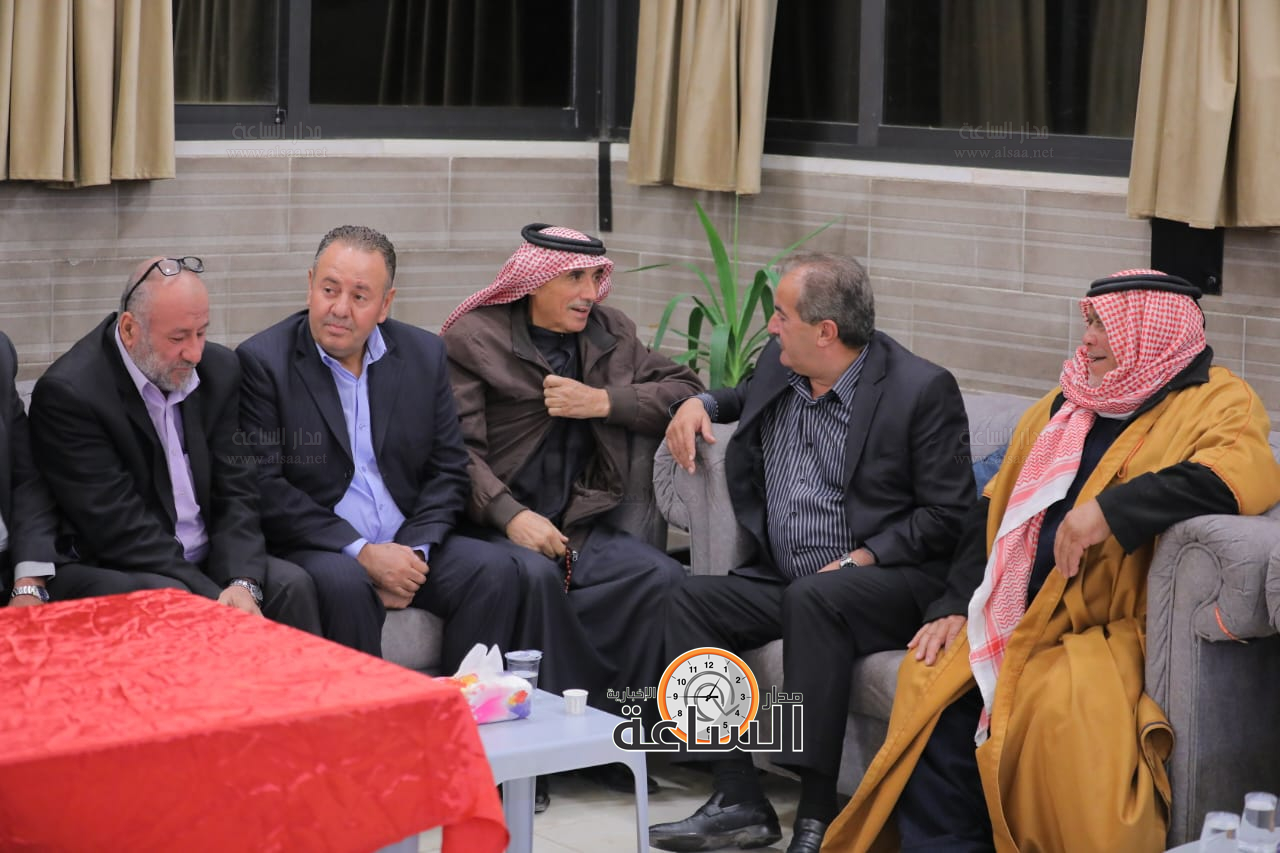 Madar Al-Saa Images 0.7016348267697456