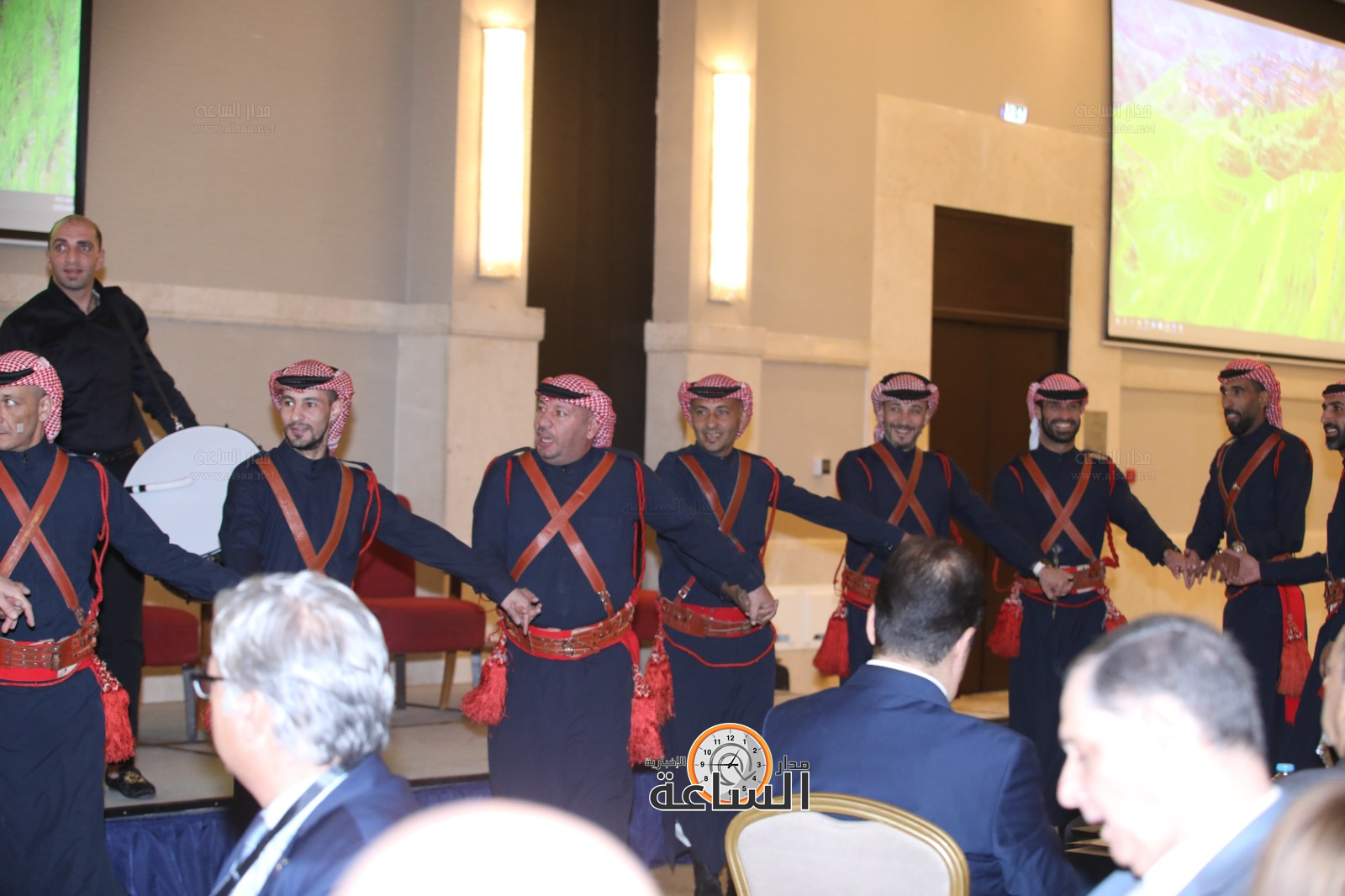 Madar Al-Saa Images 0.08836942239230683