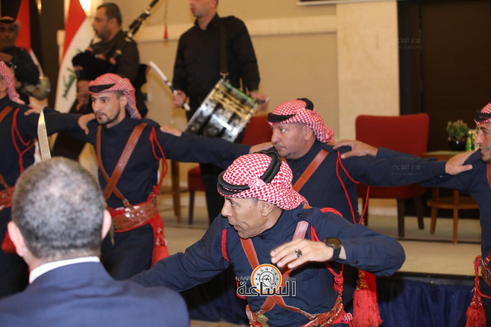 Madar Al-Saa Images 0.6712727766125965