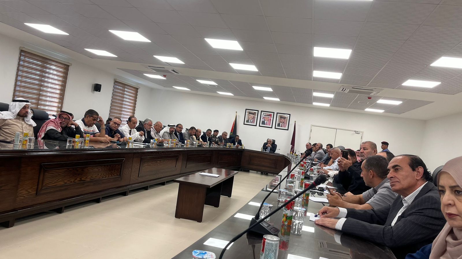 Madar Al-Saa Images 0.9493888895674727