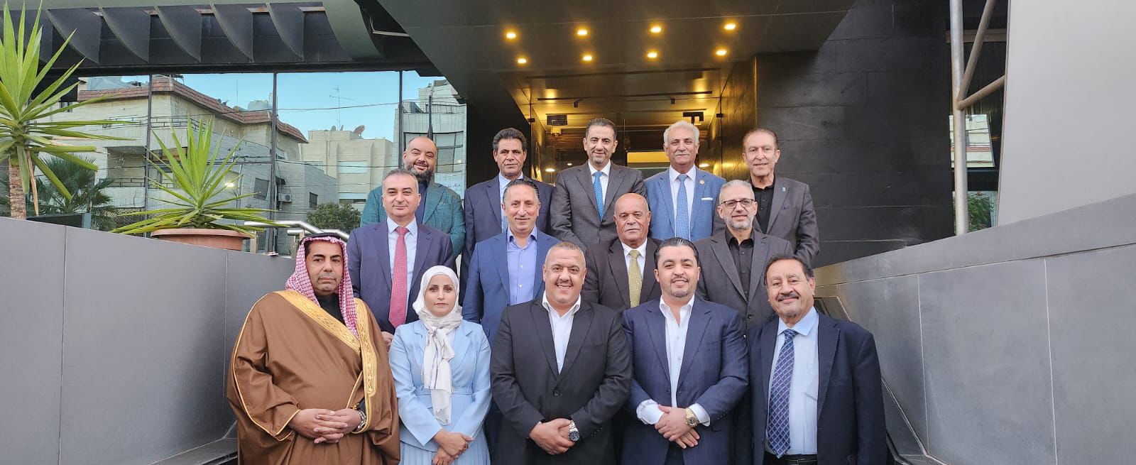 Madar Al-Saa Images 0.9442210796056838