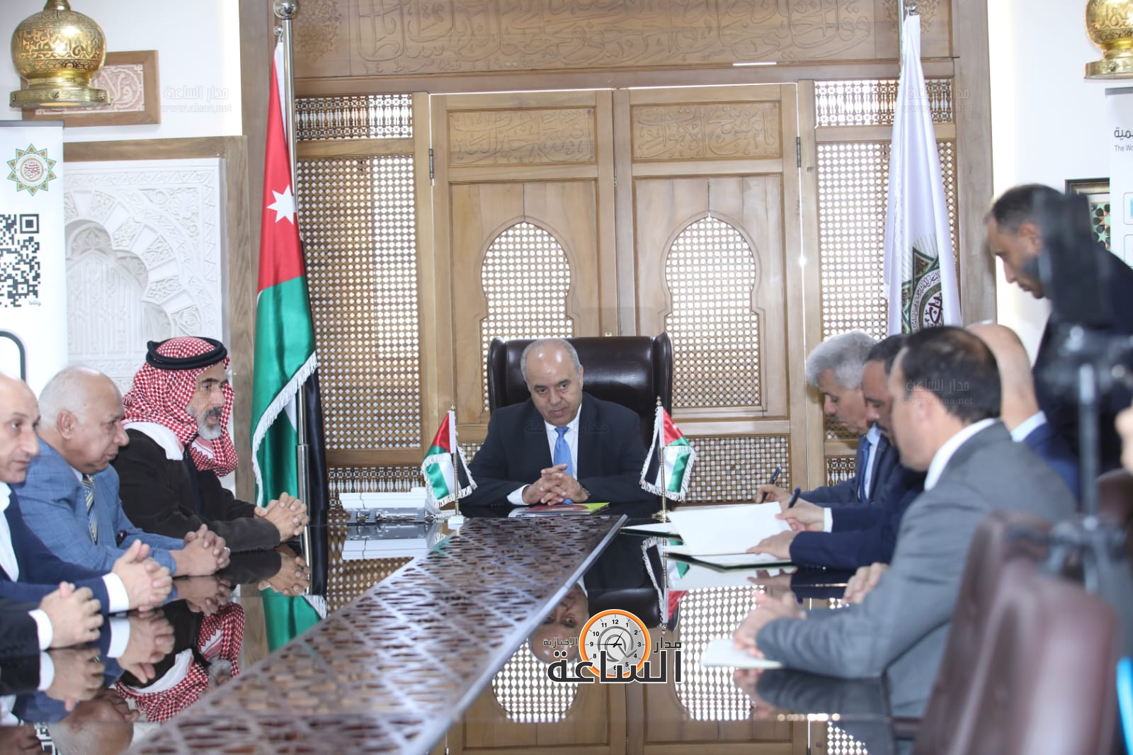 Madar Al-Saa Images 0.27523898821304194