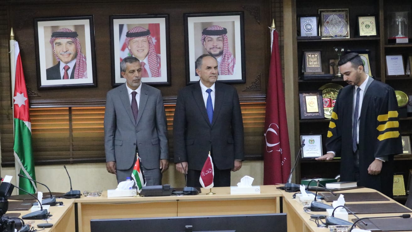 Madar Al-Saa Images 0.9135819098829374