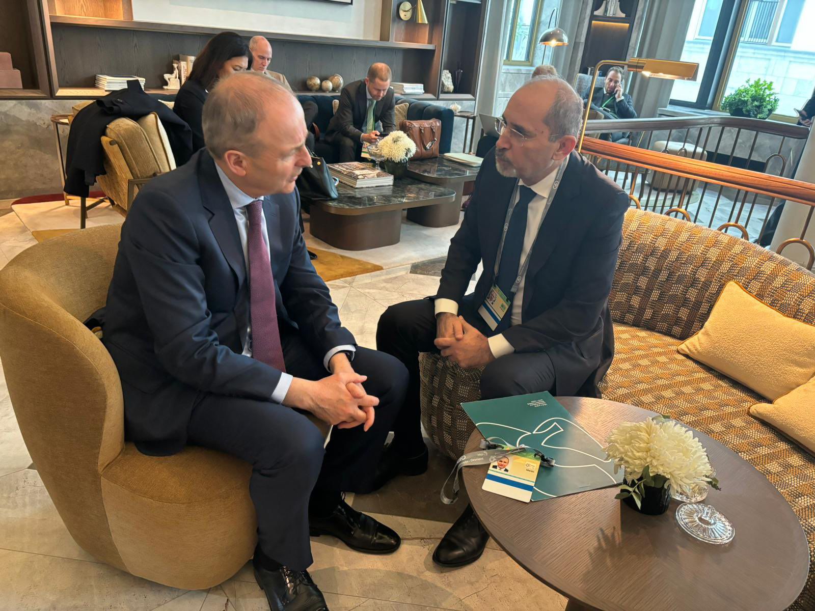 Madar Al-Saa Images 0.017629710714188507