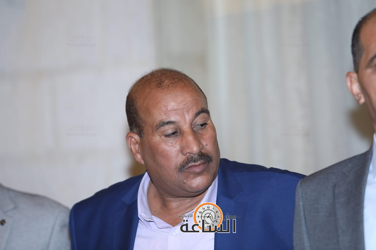 Madar Al-Saa Images 0.887171323770205