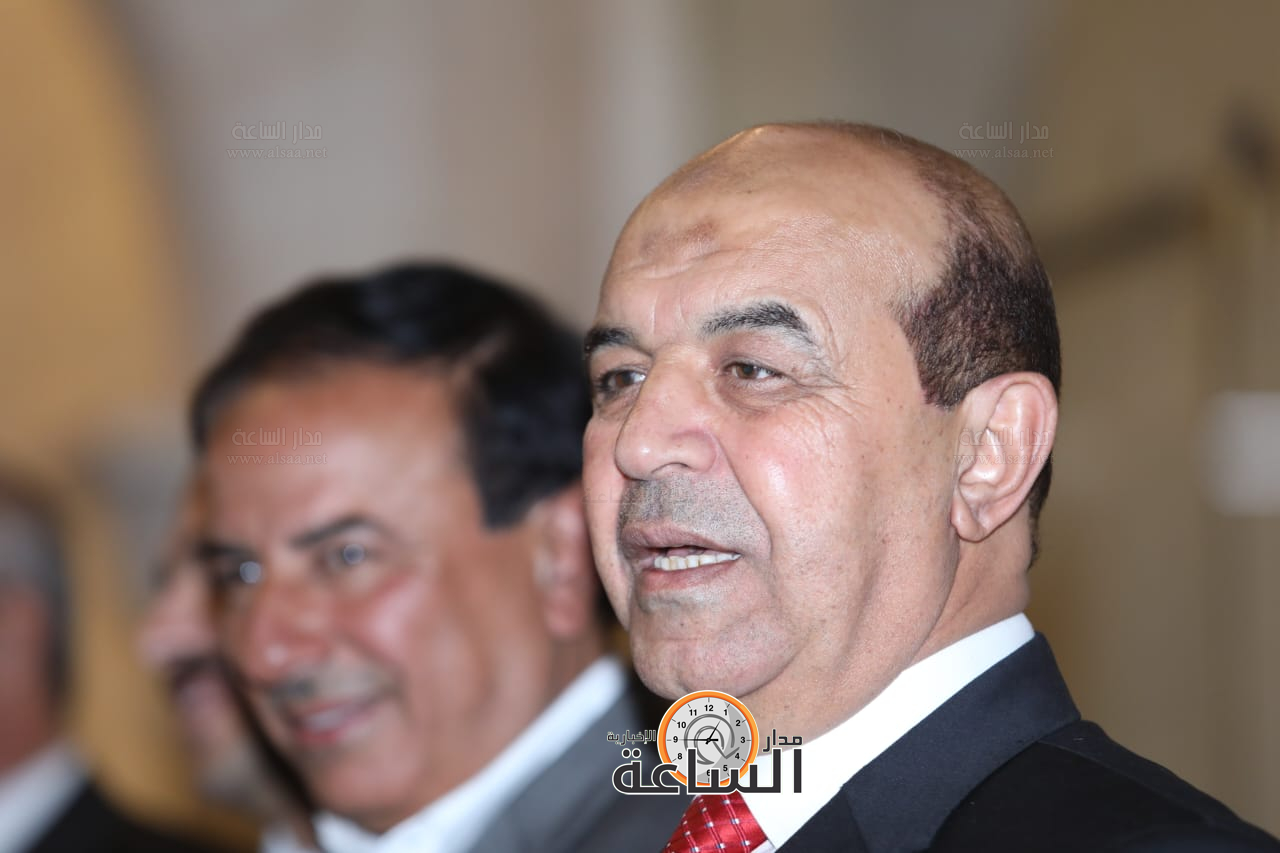 Madar Al-Saa Images 0.7956489388658579