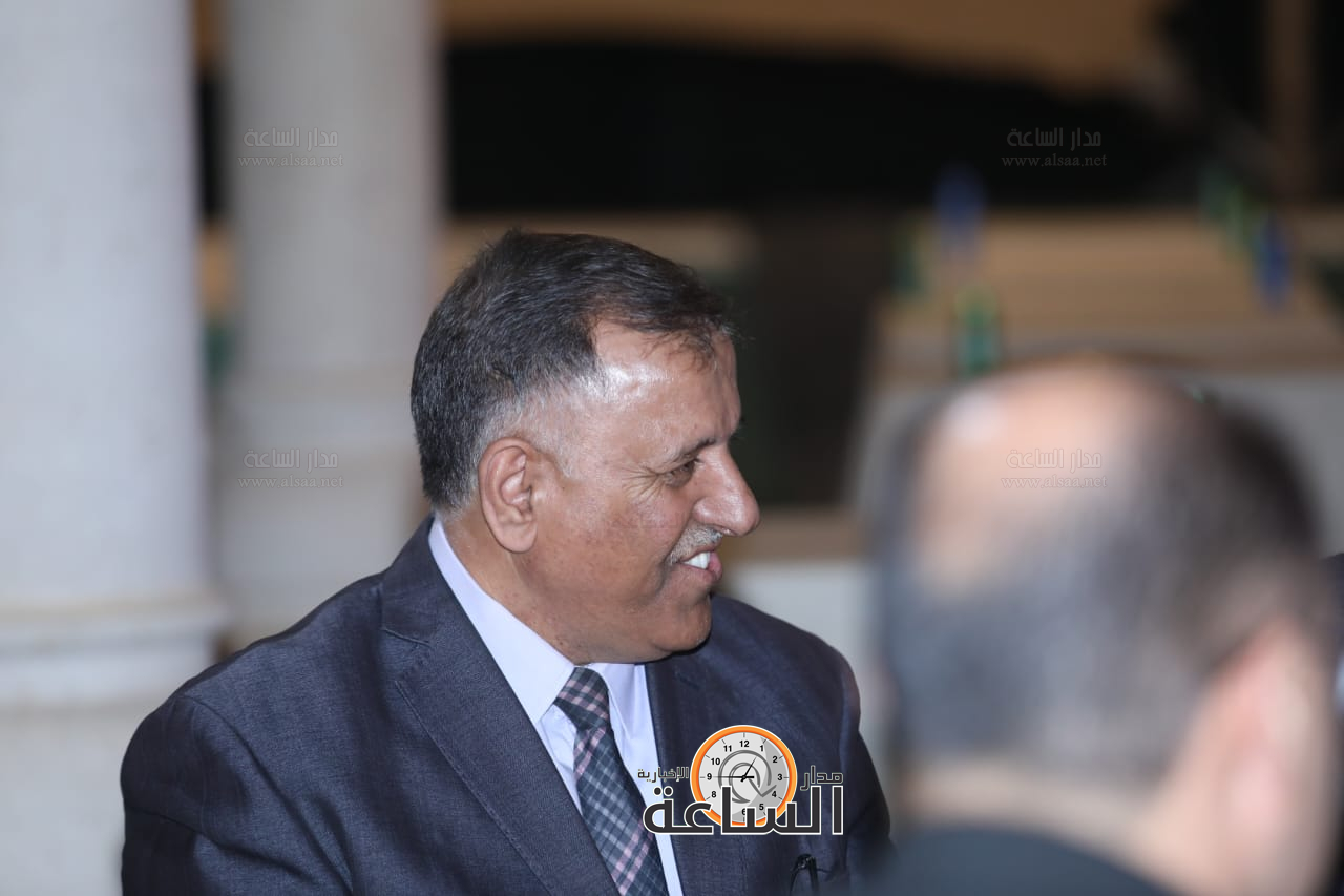 Madar Al-Saa Images 0.015552863530505778