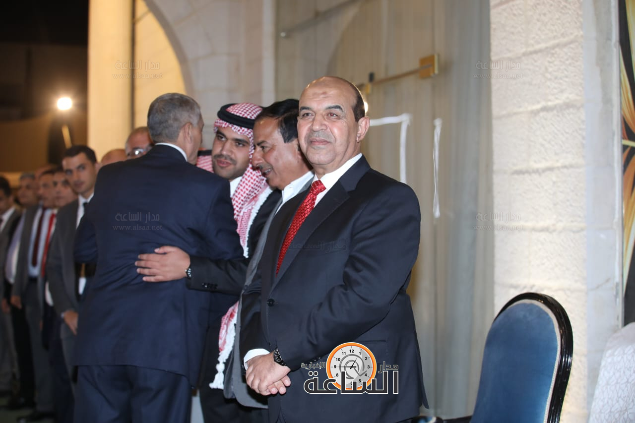 Madar Al-Saa Images 0.8375566648237953