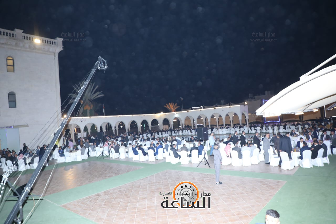 Madar Al-Saa Images 0.691068995129712