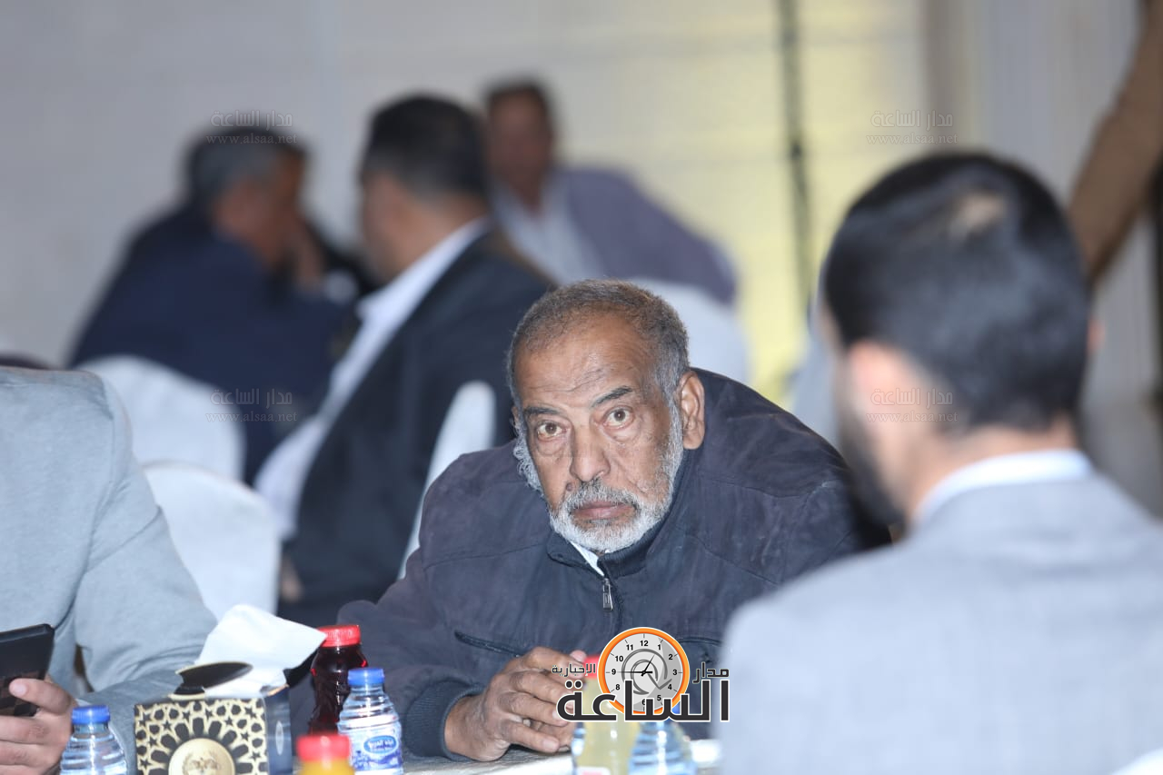 Madar Al-Saa Images 0.3853220508327