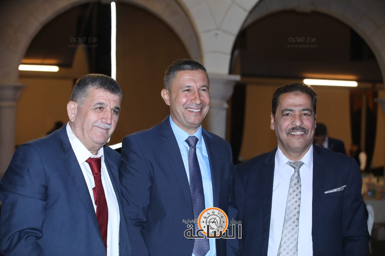 Madar Al-Saa Images 0.256164772829758